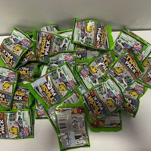 Trash Packs Lot of 25 Sewer Trash Blind Bags with 25 Trashies 25 Toilets New